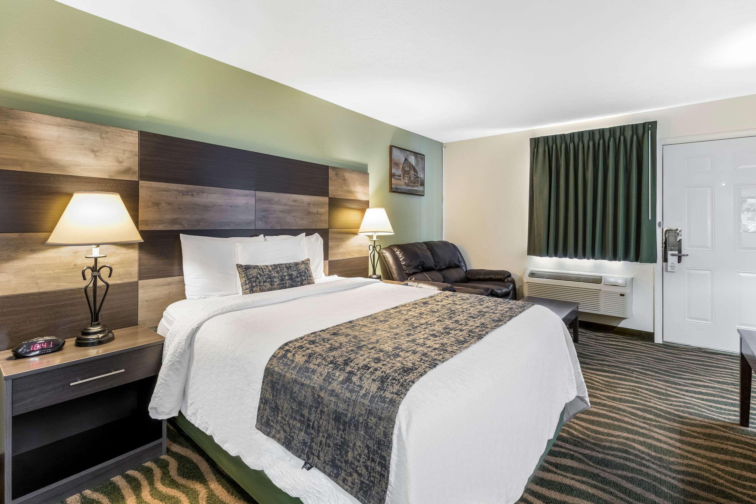 Rodeway Inn Cadiz Zewnętrze zdjęcie