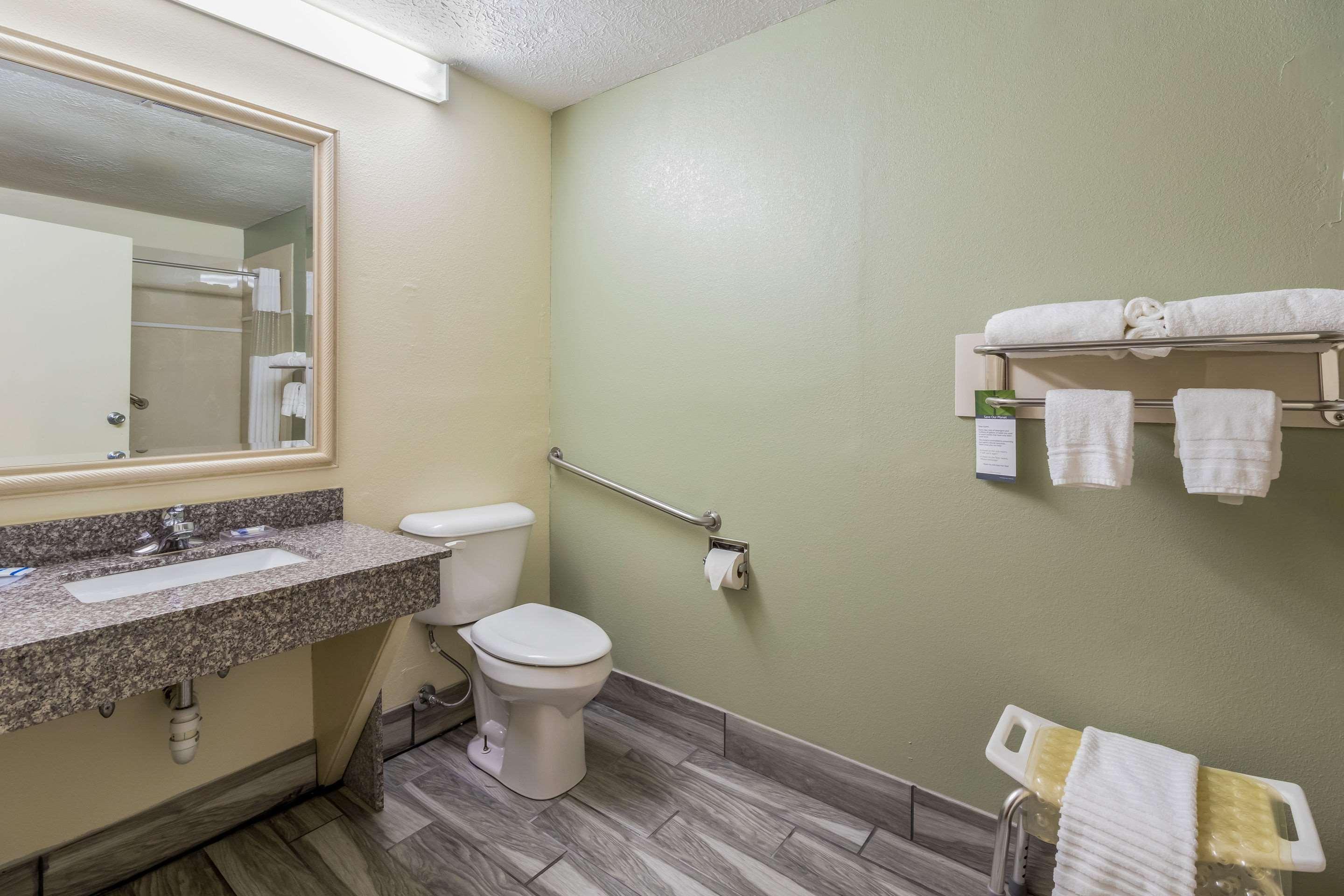Rodeway Inn Cadiz Zewnętrze zdjęcie