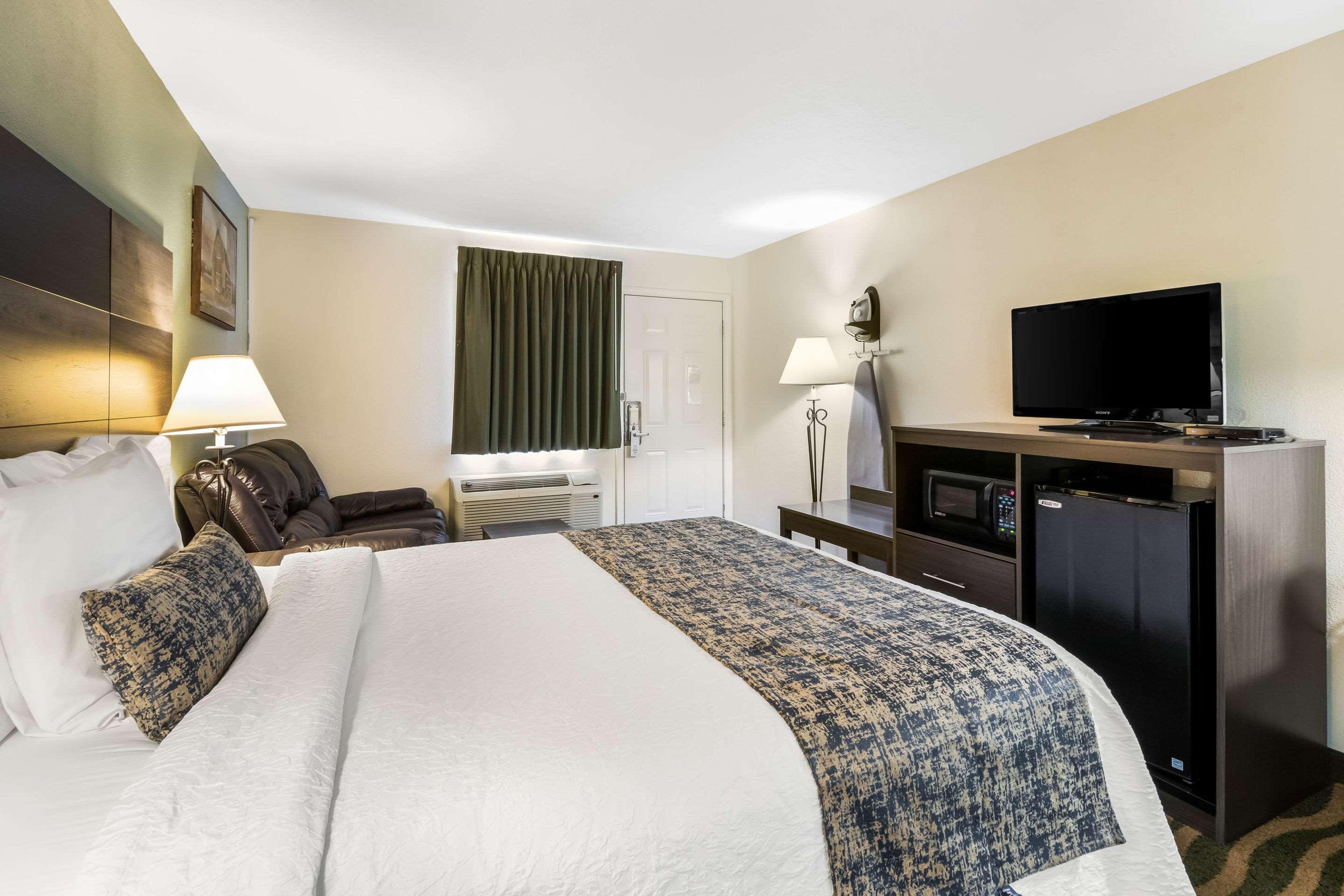 Rodeway Inn Cadiz Zewnętrze zdjęcie